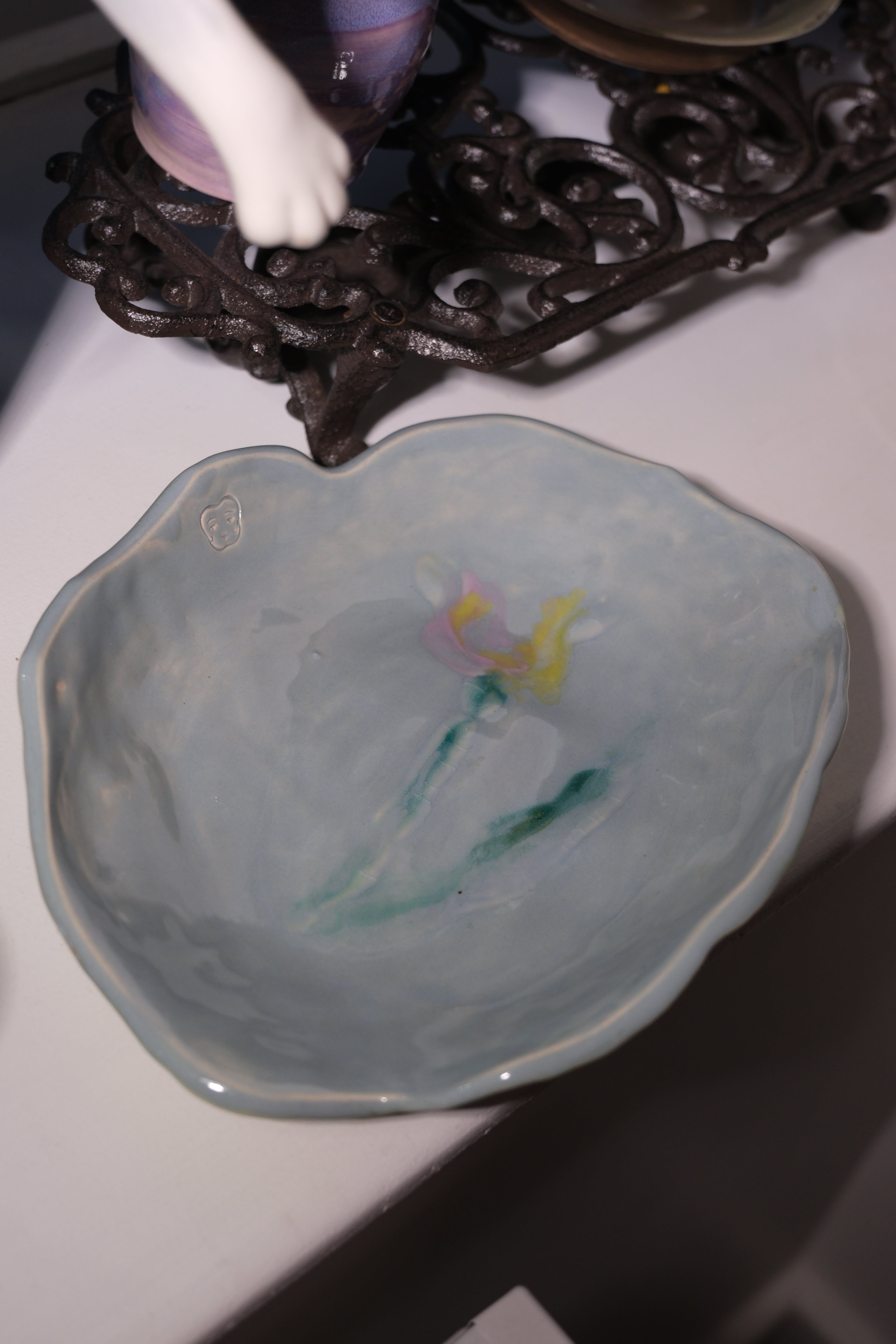 Plate called “flowery cloud cloud”