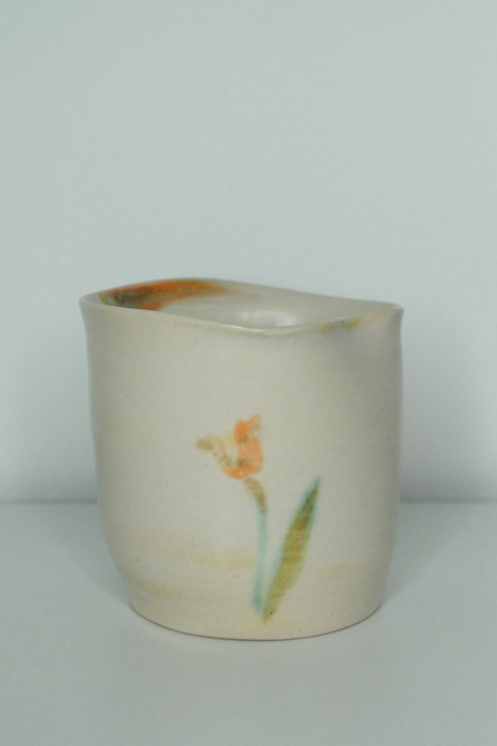 Cup called “a handful of warmth”