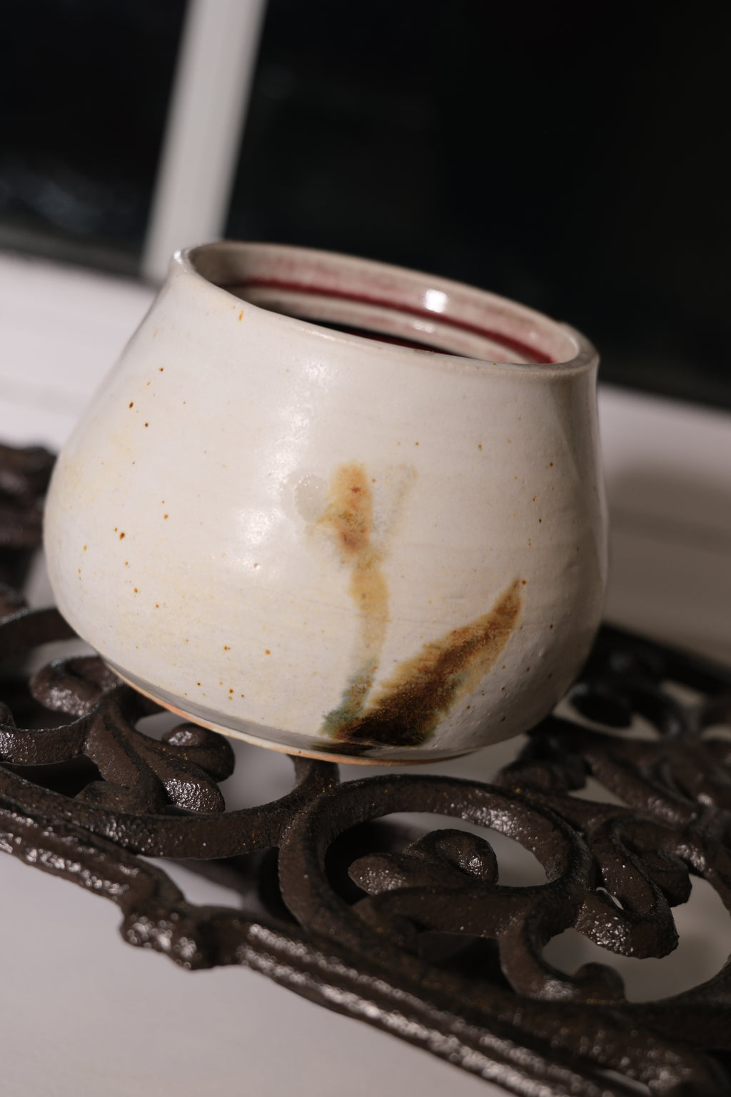 Nice little pot called “Happy new Year Happy birthday Happy Anniversary”