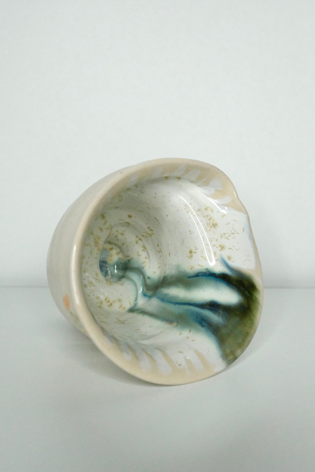 Little vase called “snail on my face”