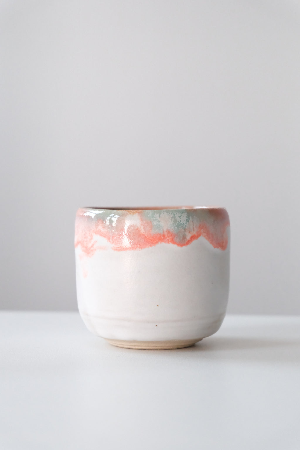 Cup called “a strong tree inside the apple house”