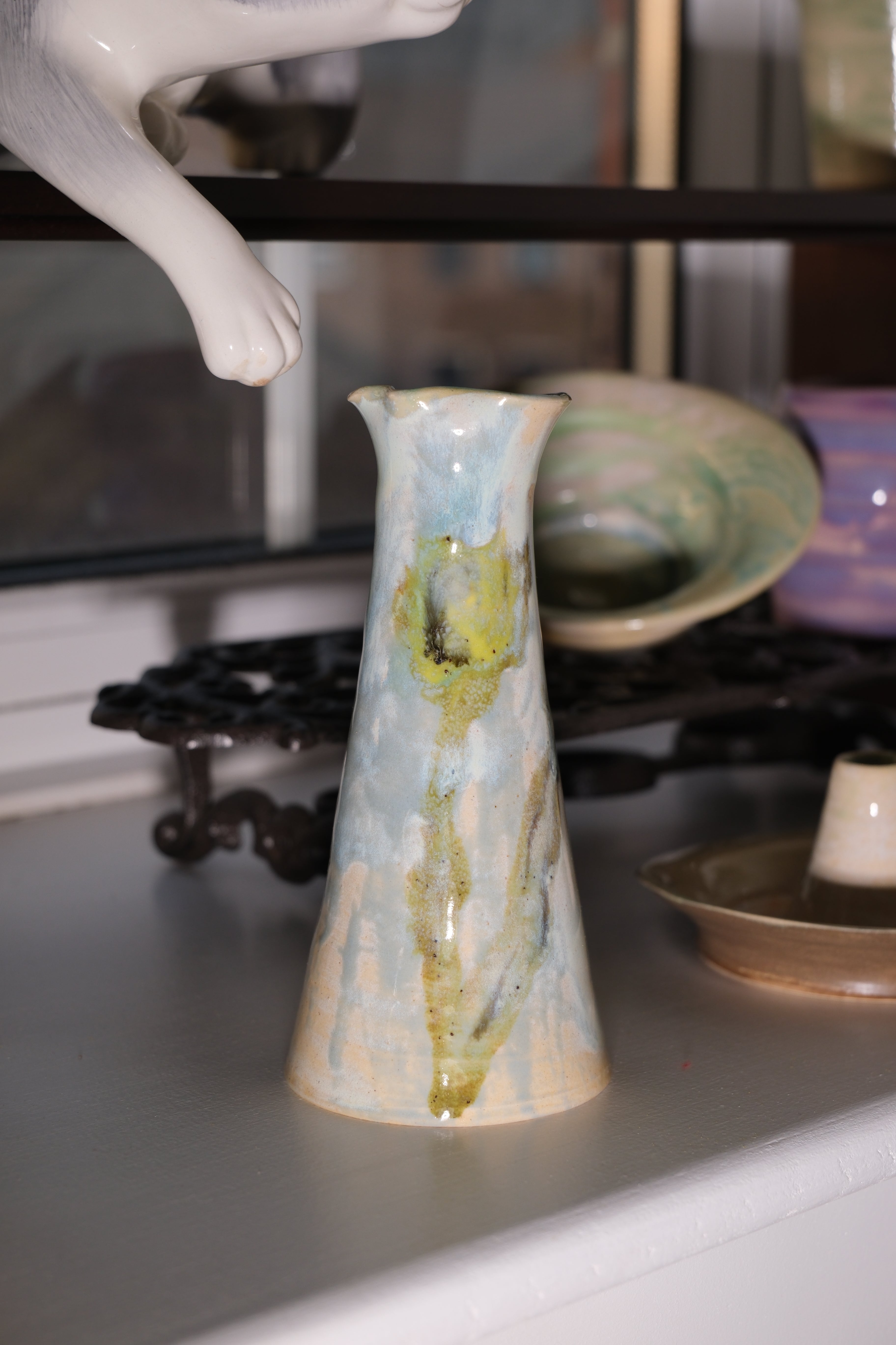 Vase called “Sake Mikasa”