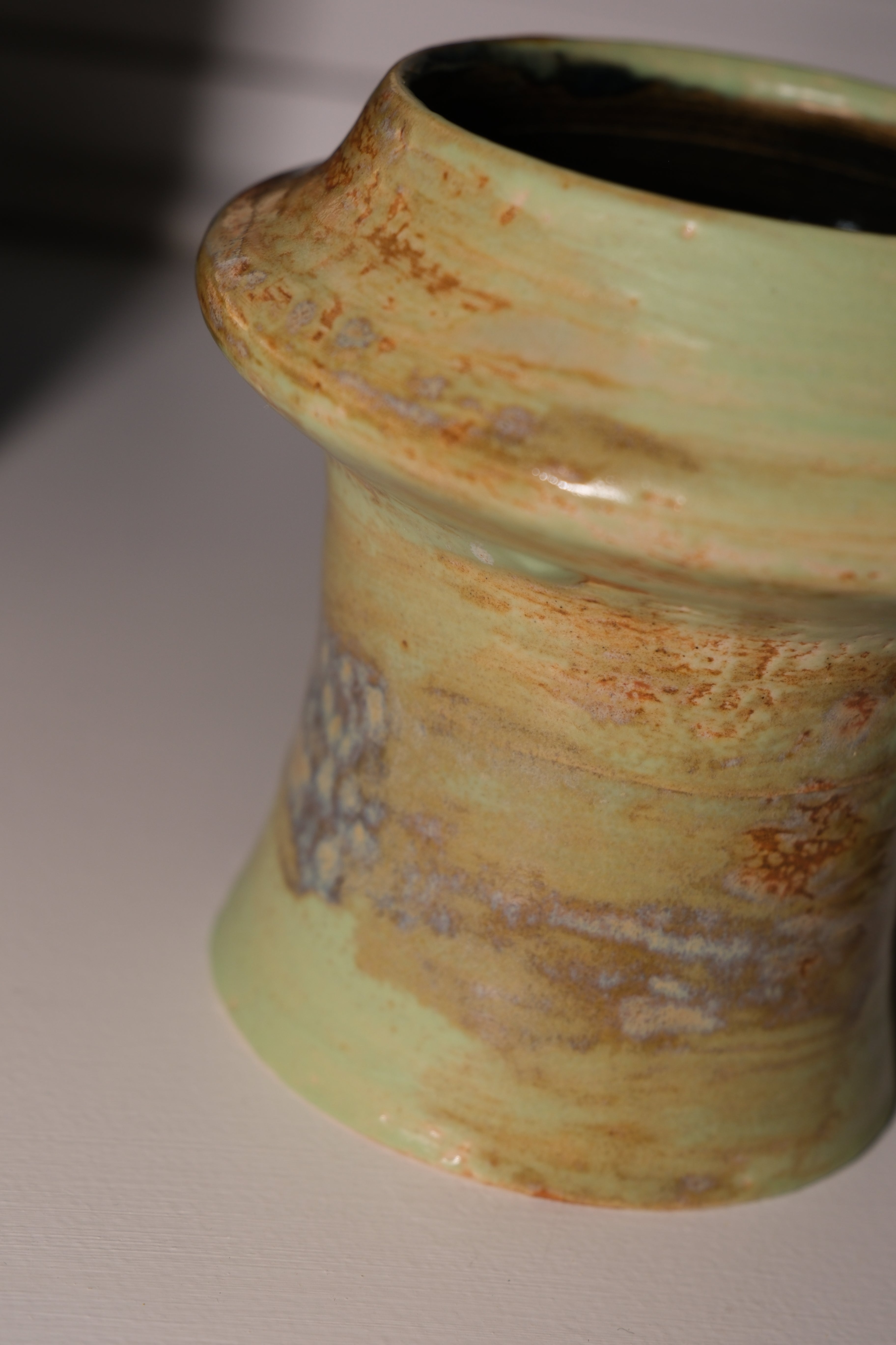 Vase called “my mana point is high”