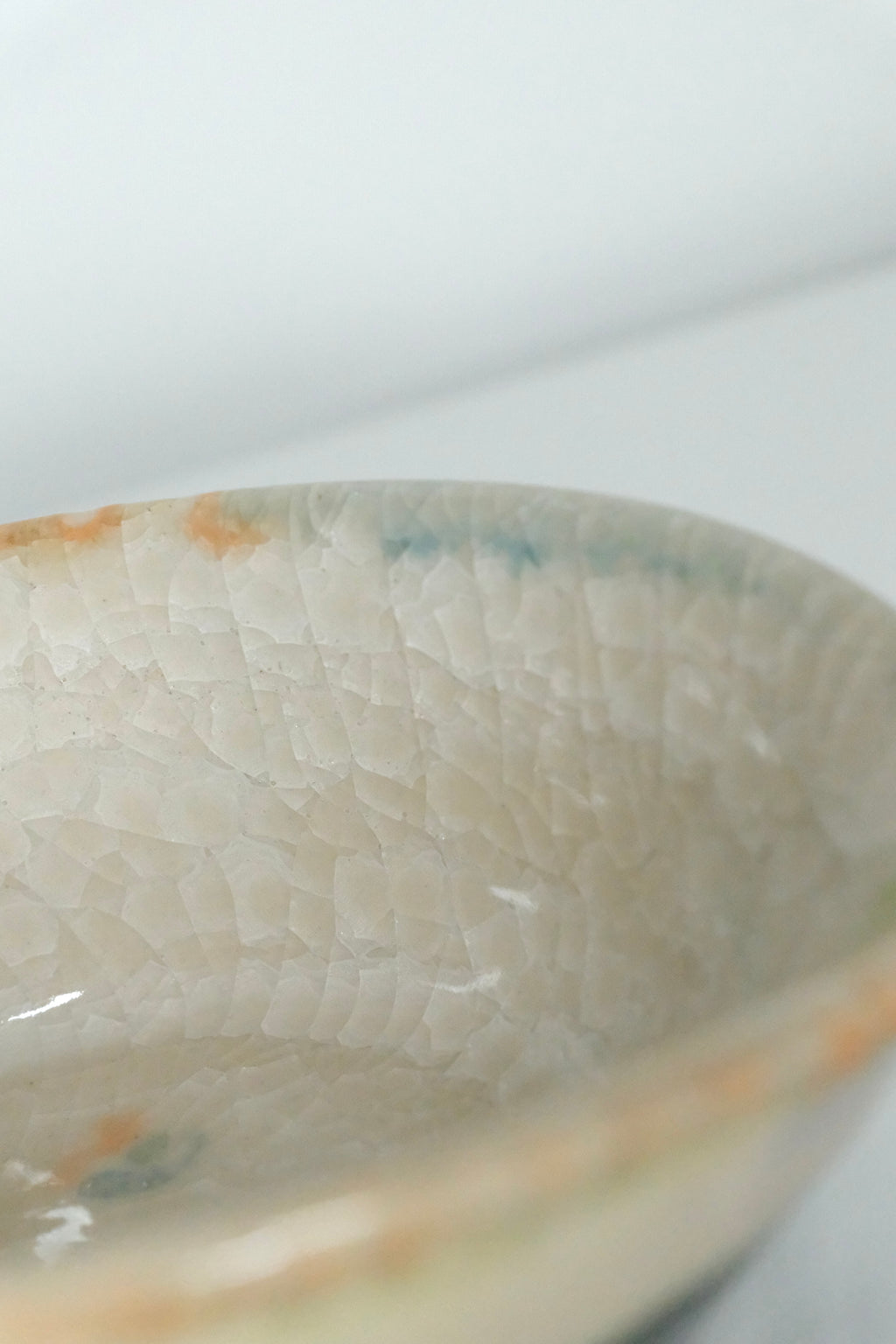 Bowl called “a gentle splash of sauce”