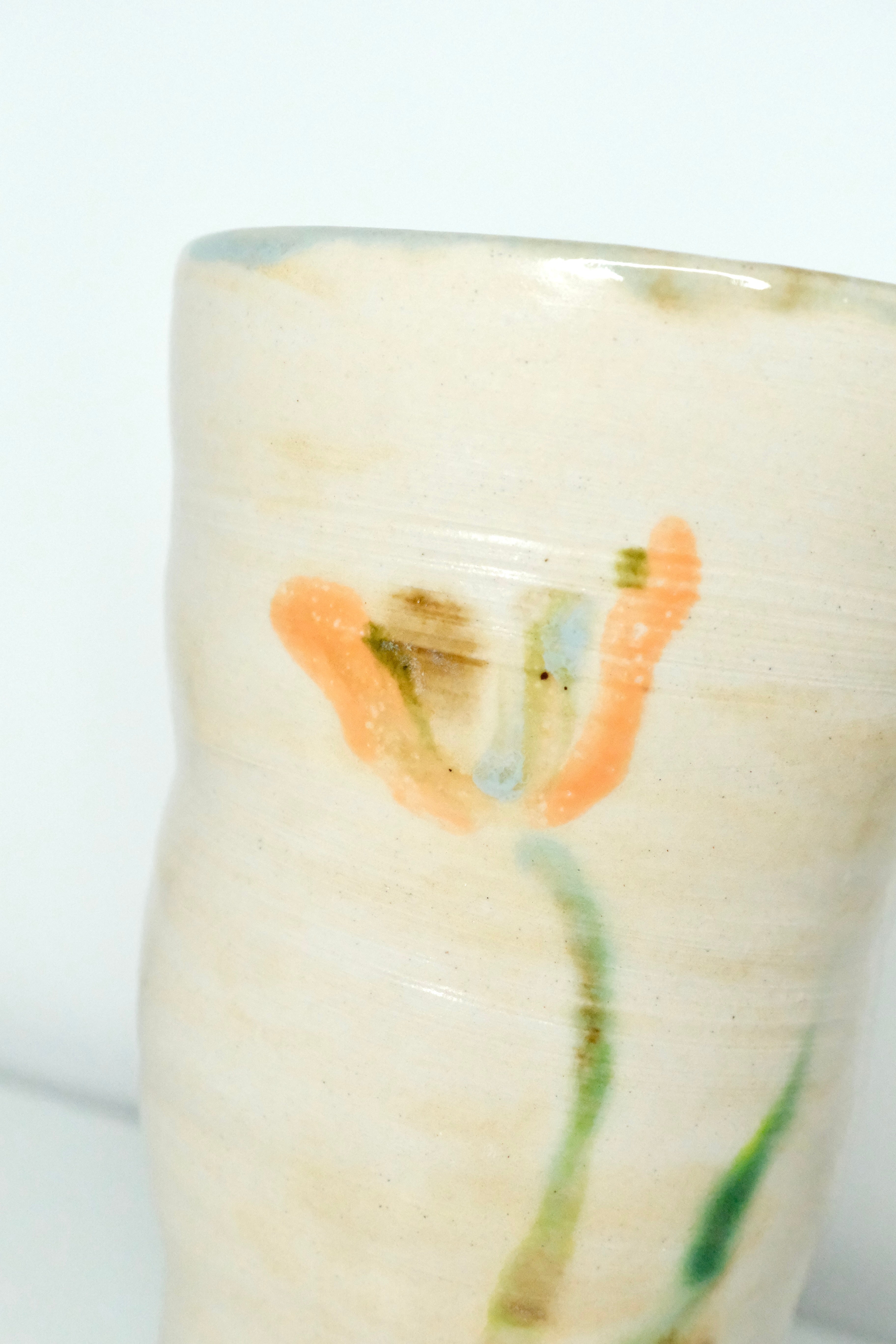 Little vase called “the little tornado”