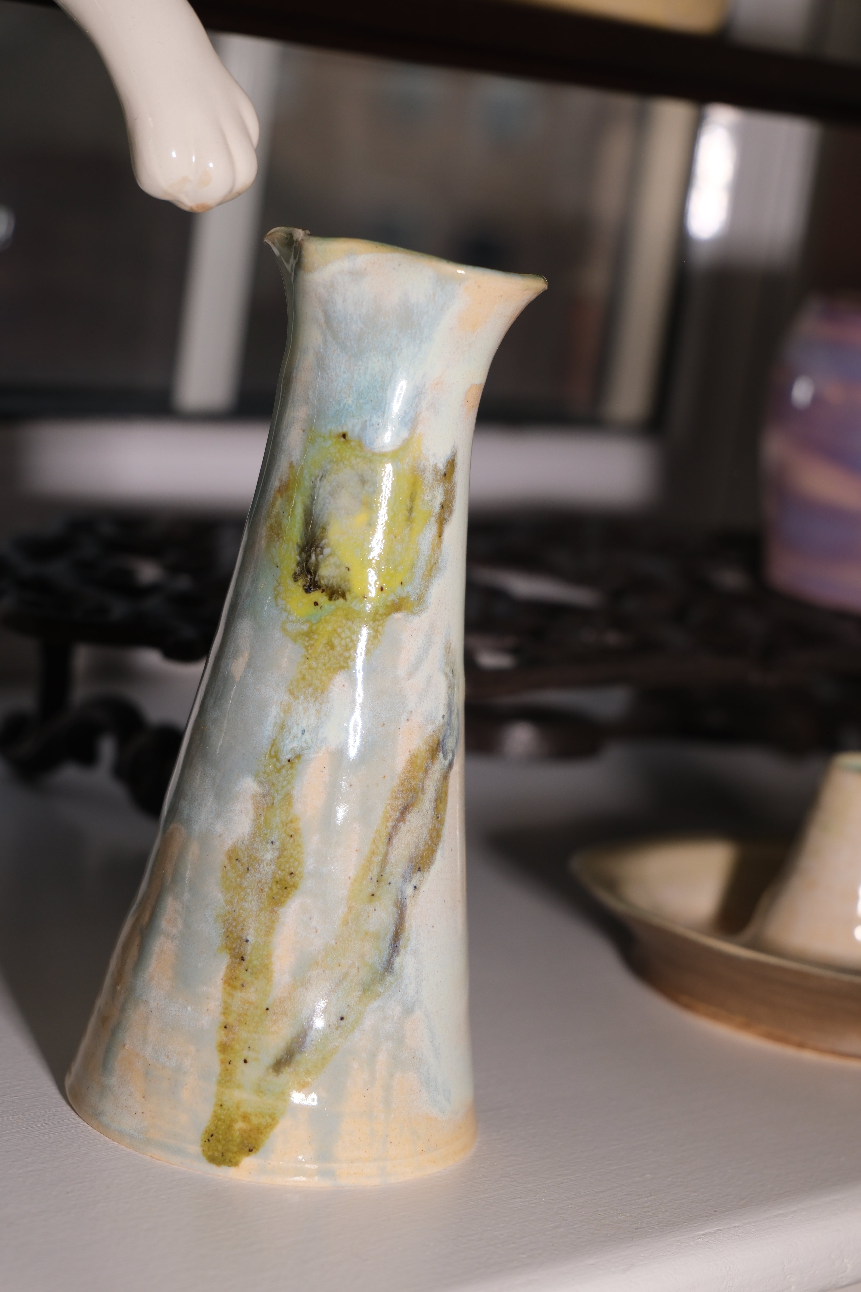 Vase called “Sake Mikasa”