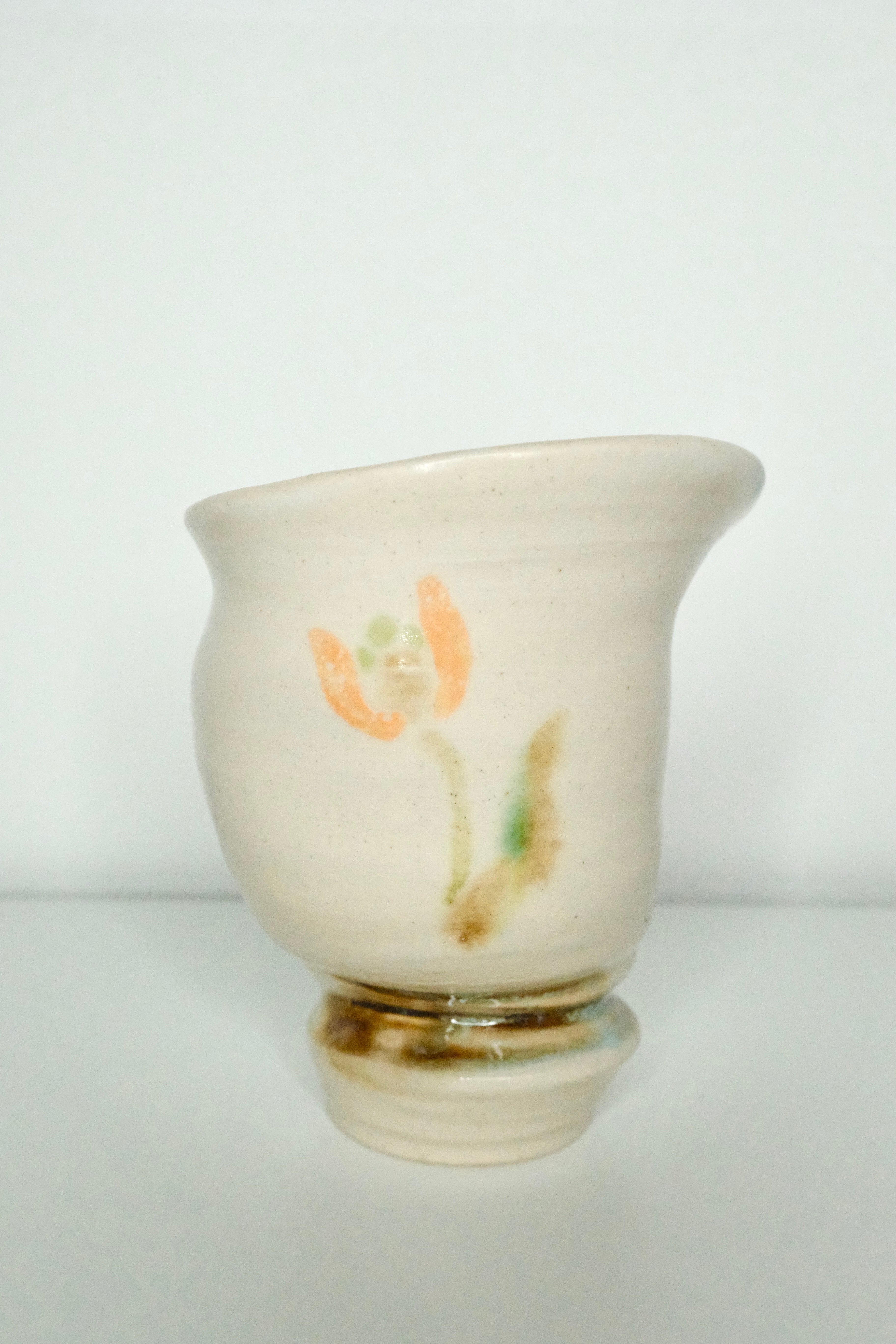 Little vase called “snail on my face”