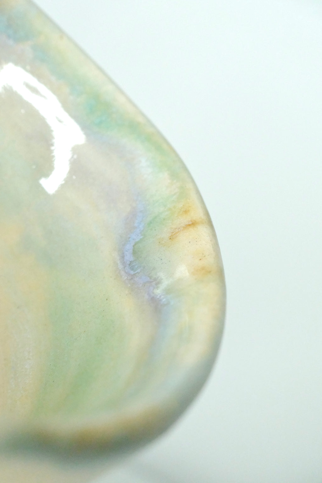 Little vase called “the little tornado”