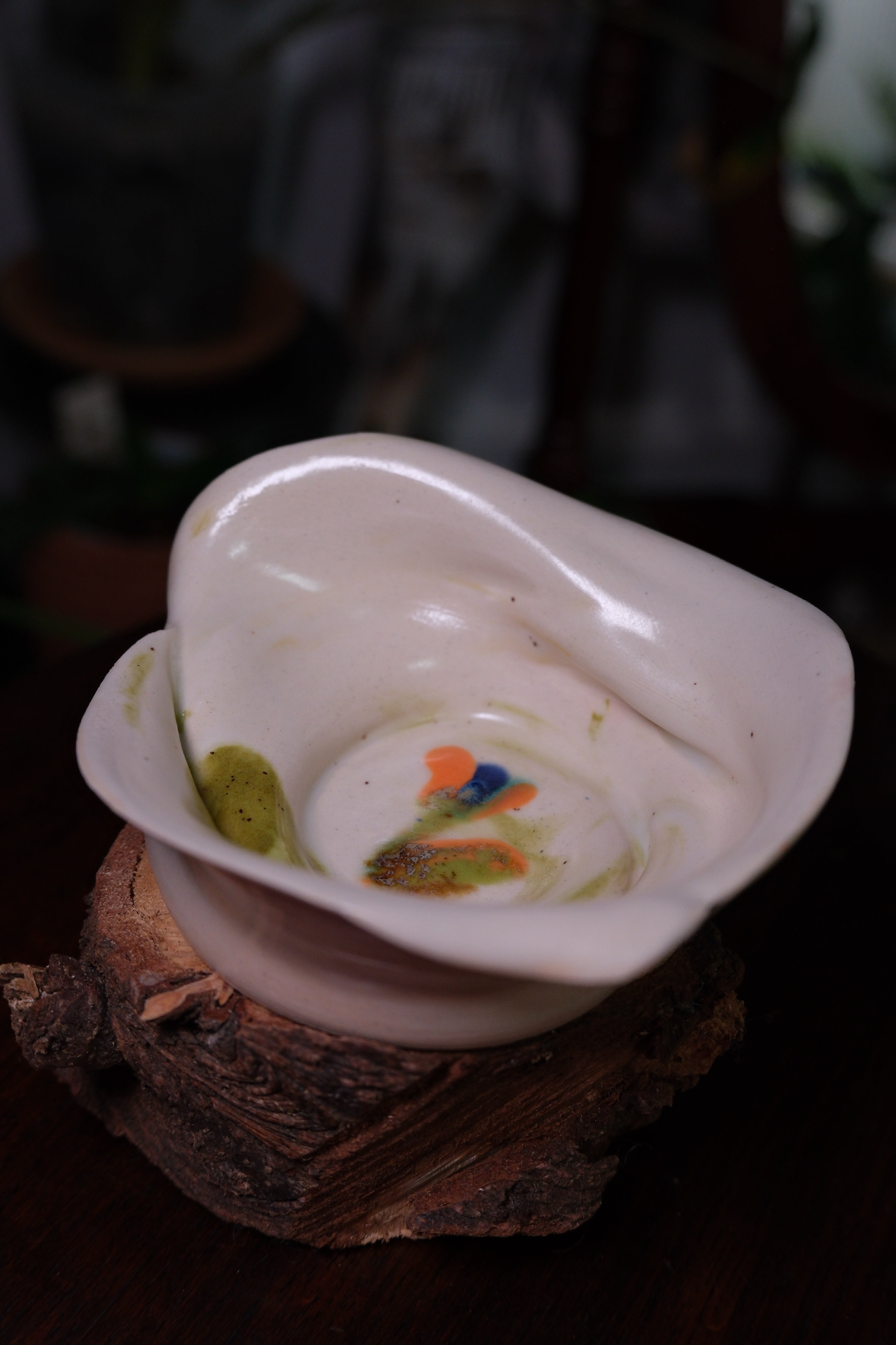 Small plate called “spinning till open “