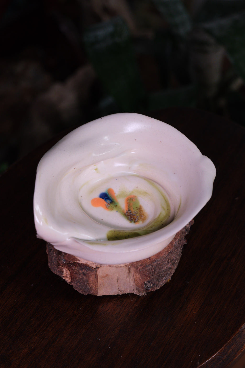 Small plate called “spinning till open “