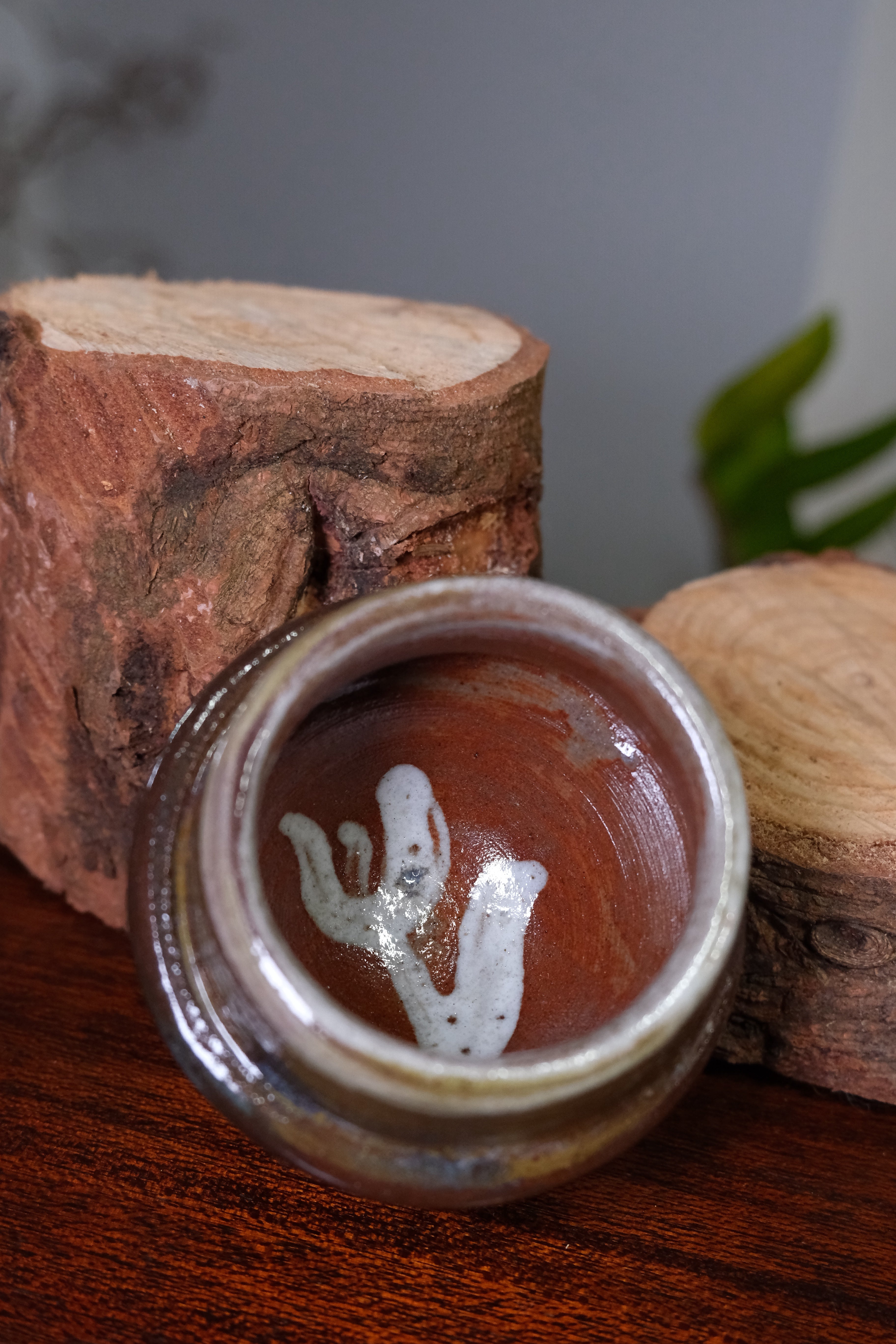 A pot called “hello from the bottom”