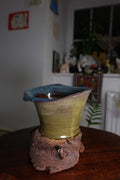 A pot called “why blue”