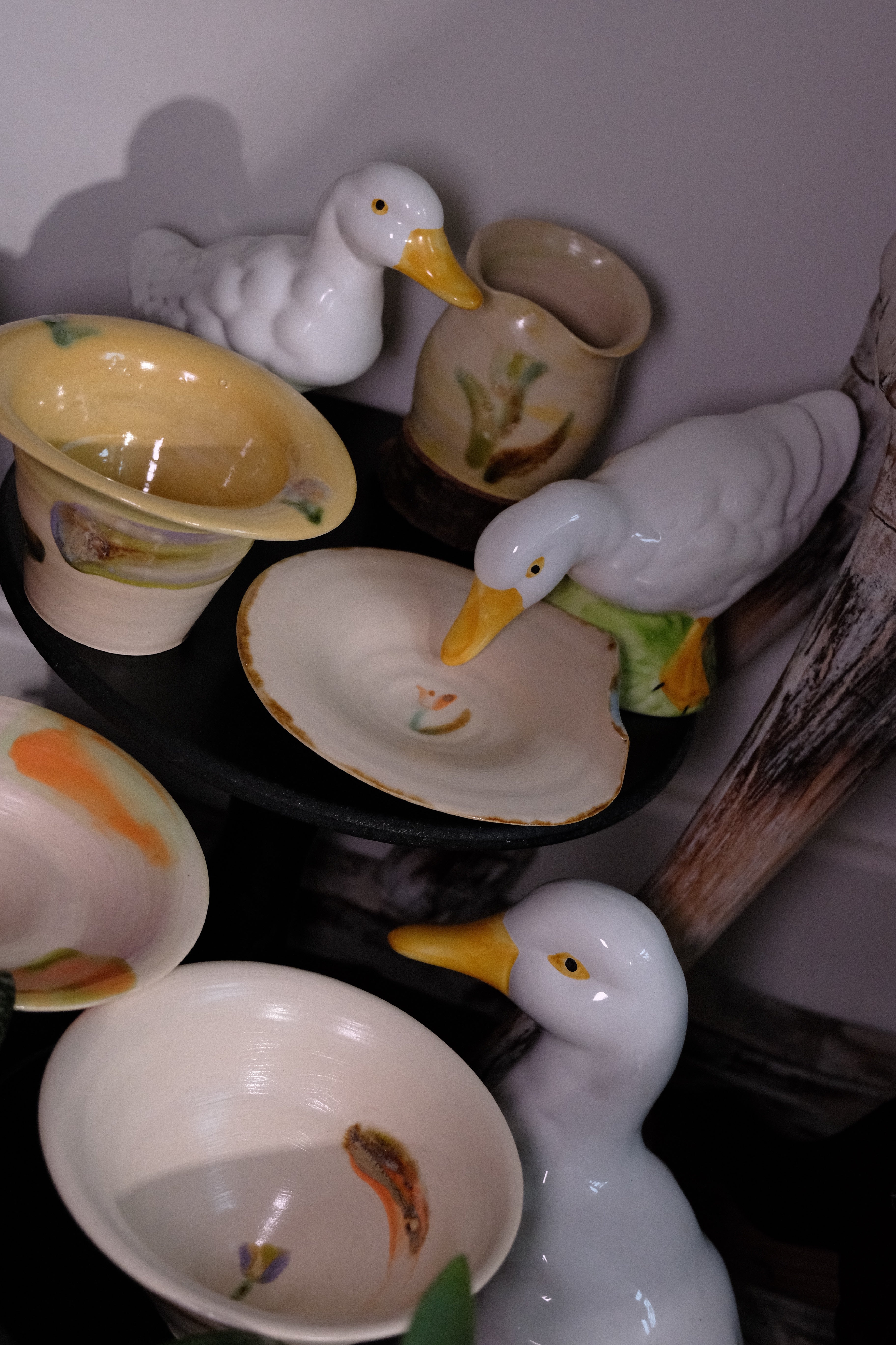 Bowl called “Young grandma in the 80s”