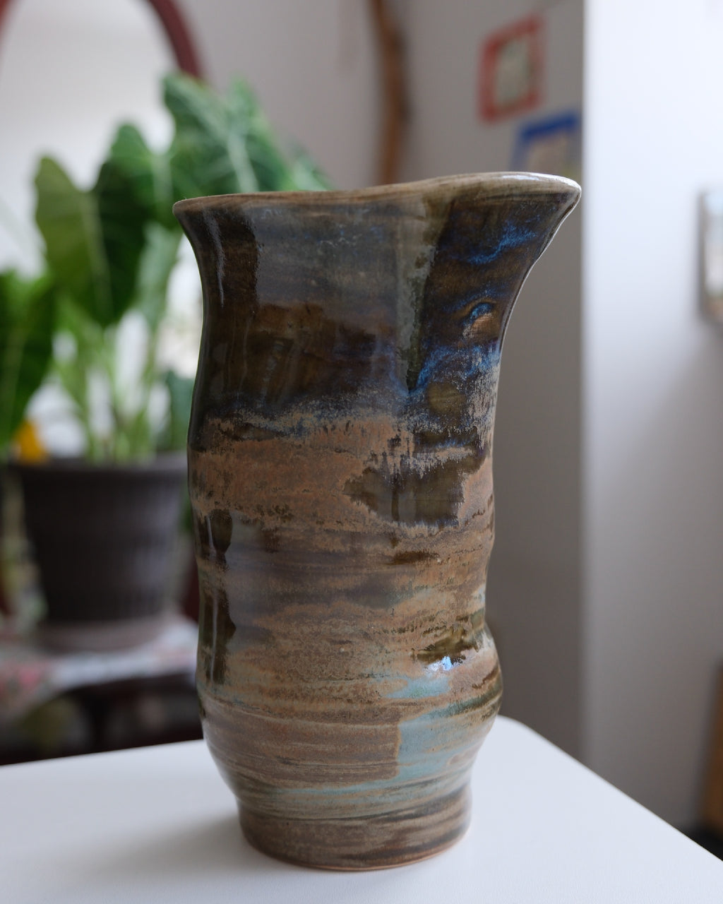 Vase called  “pistachio latte”